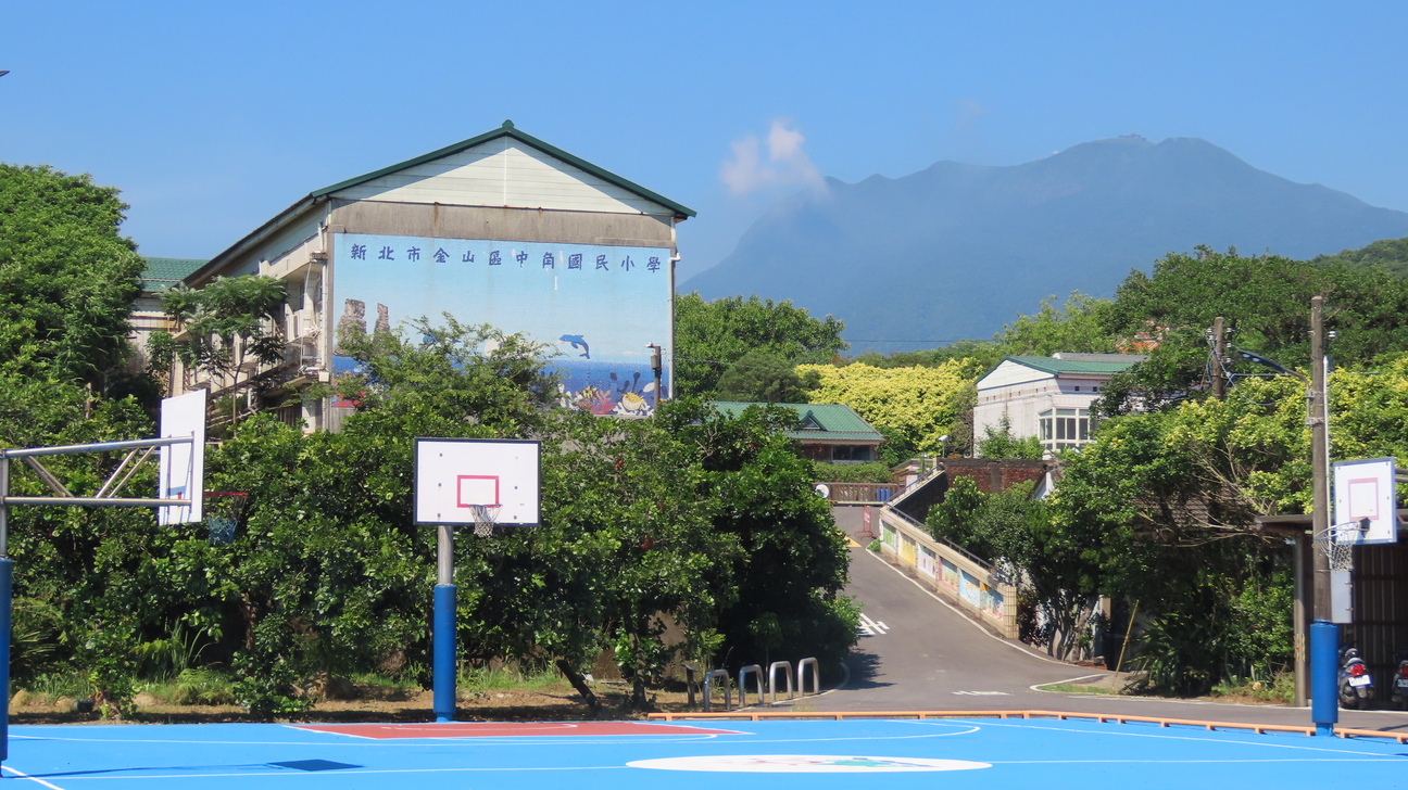 連結到美人山